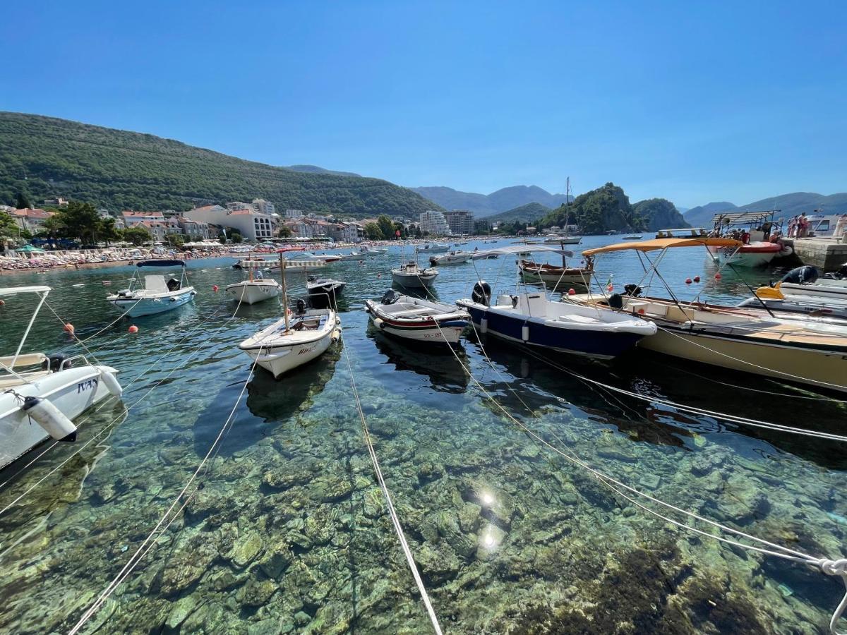 4M Apartments Petrovac Exteriör bild