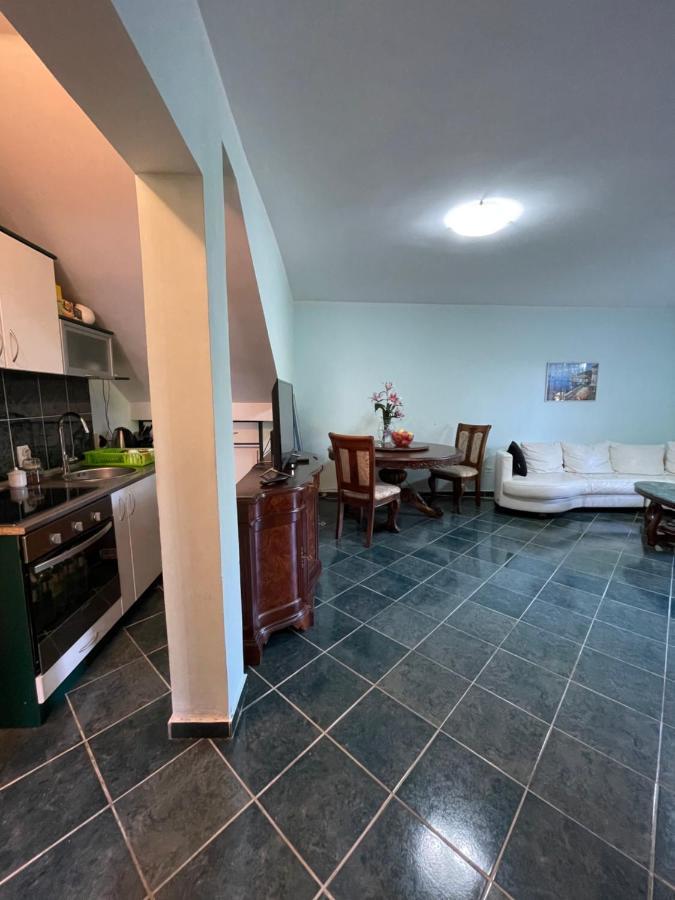 4M Apartments Petrovac Exteriör bild