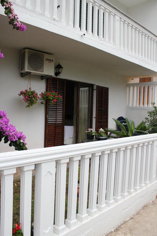 4M Apartments Petrovac Rum bild